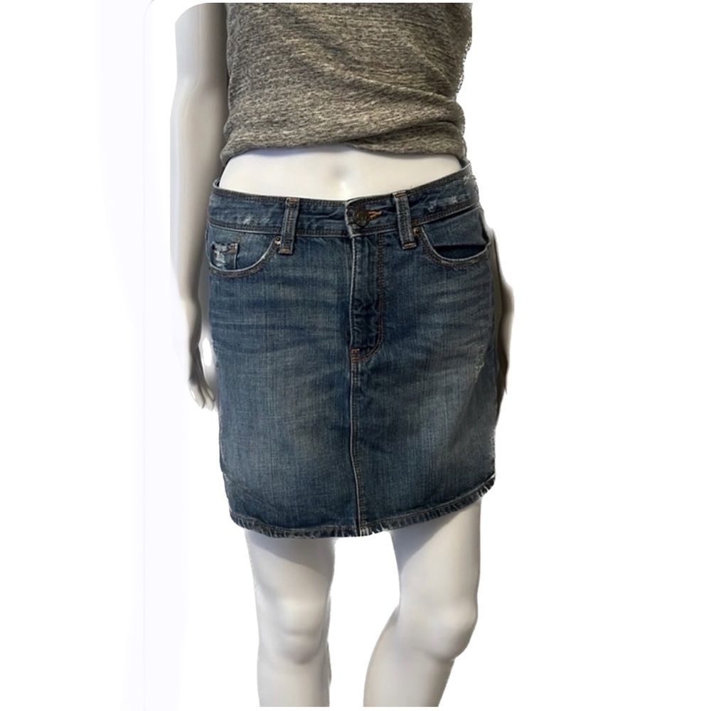 Gap denim skirt Size 27 Size 4 short